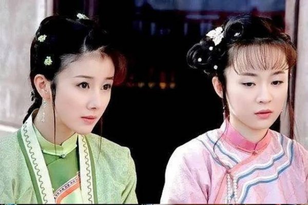 牛金所 孙菲菲感谢霍思燕曾为自己发声：比男人更有担当
